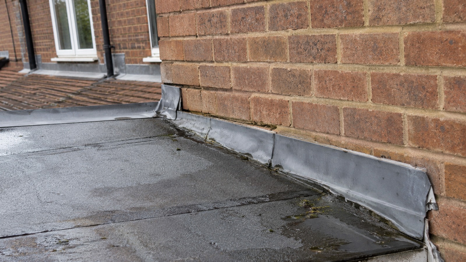 Roofing image for extension roof leak repairs in rochdale